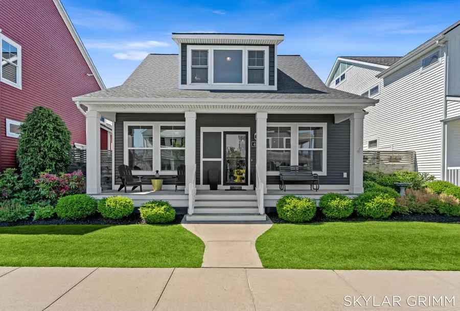 408 W Staples Drive, Whitehall, MI 49461 - #2
