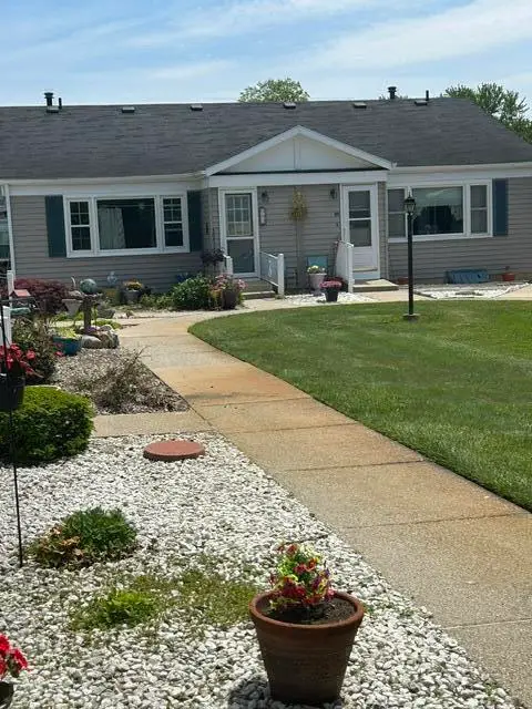 905 Village Lane, Jenison, MI 49428 - #1