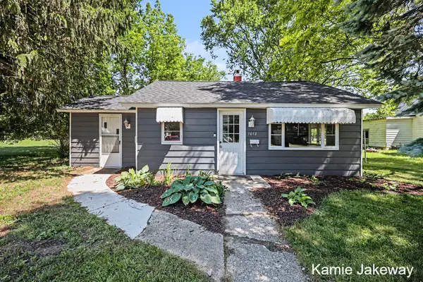 1012 Masonic Street, Belding, MI 48809