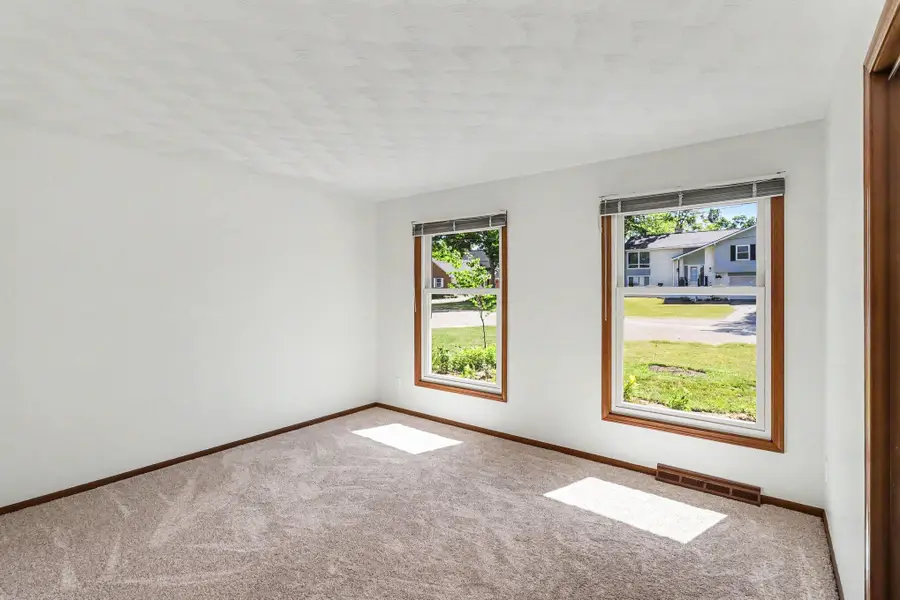 7626 Hampton Oaks Drive, Portage, MI 49024 - #2