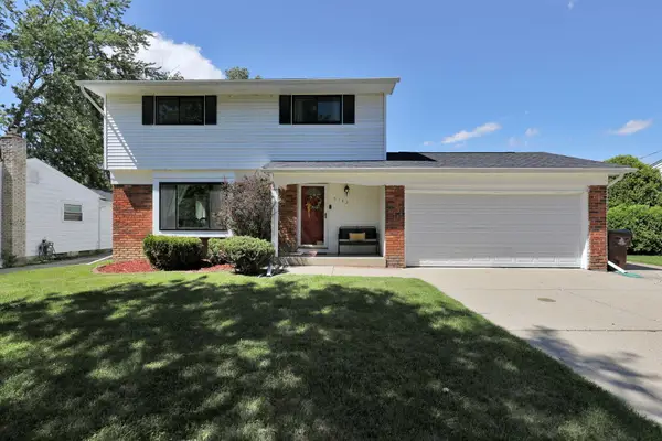 4142 Rivershell Lane, Lansing, MI 48911