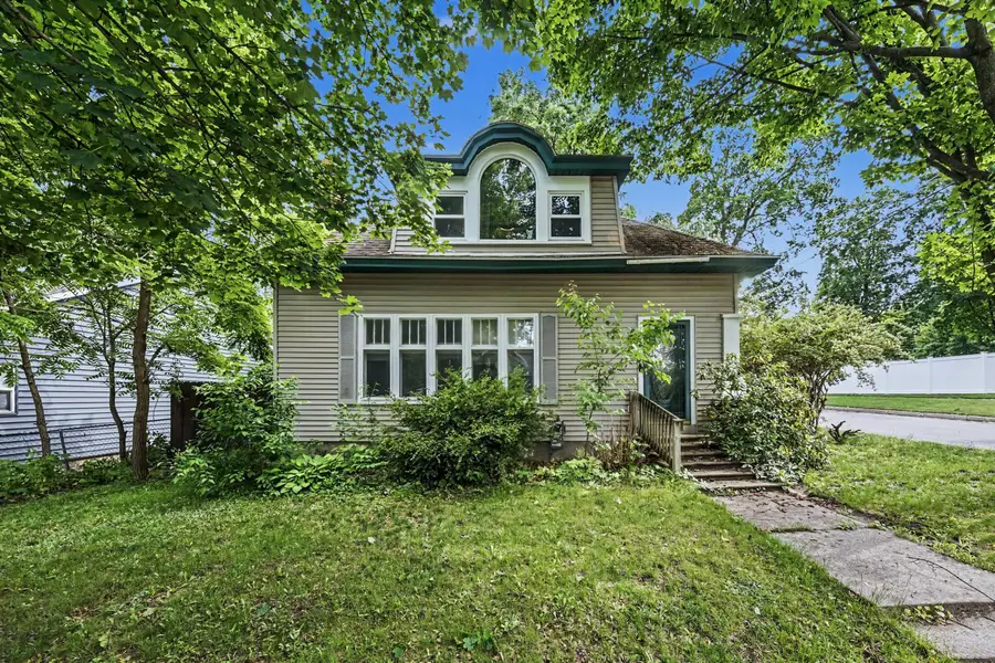 419 W Cass Street, Greenville, MI 48838 - #2