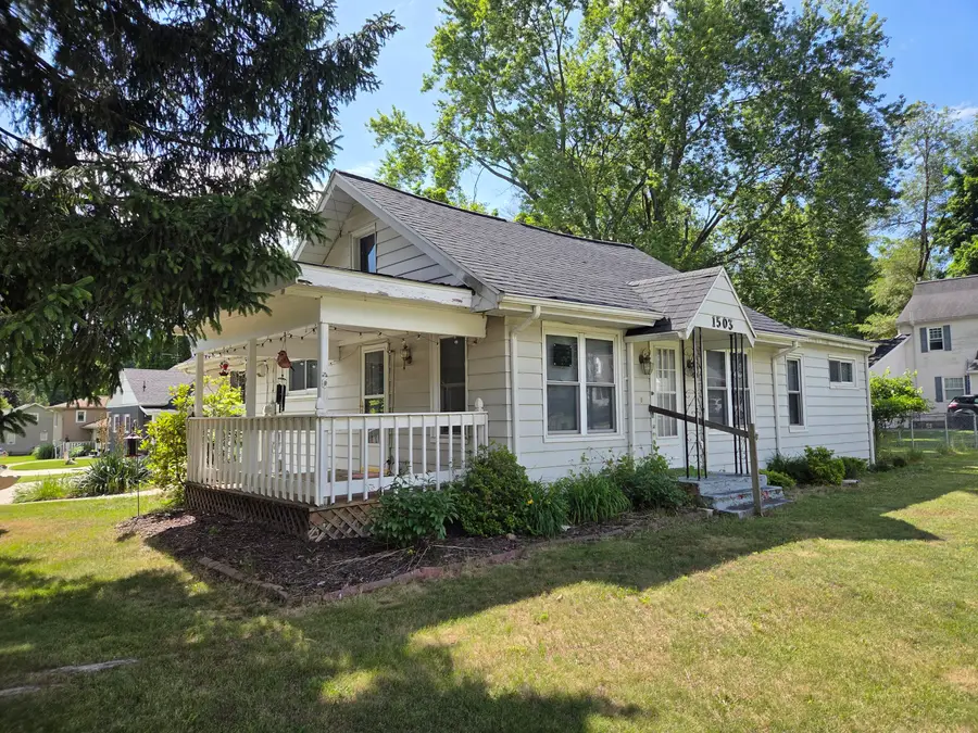 1503 Warren Avenue, Jackson, MI 49203 - #2
