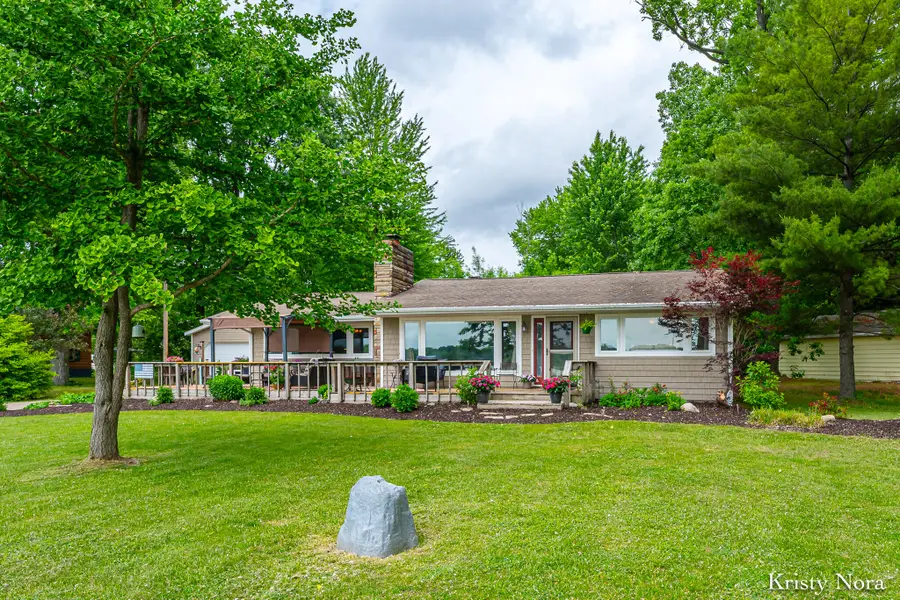 5937 E Pakes Road, Crystal, MI 48818 - #2