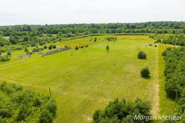 3825 S Brooks, Muskegon, MI 49444