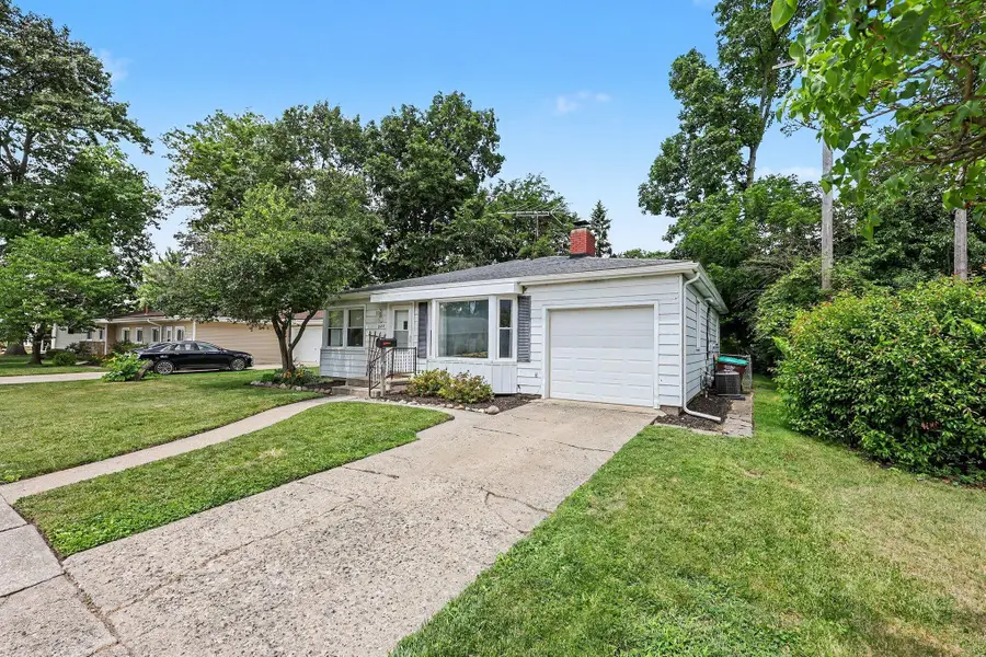 225 Smith Avenue, Milan, MI 48160 - #2