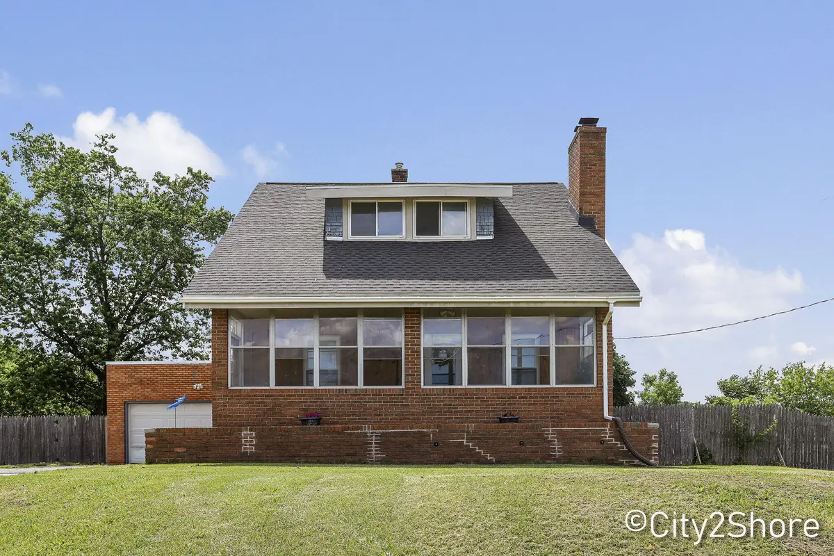 2235 Roys Avenue Sw, Wyoming, MI 49519 - #1