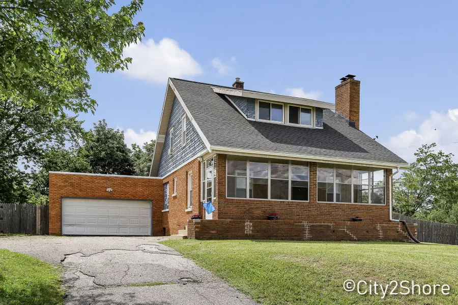 2235 Roys Avenue Sw, Wyoming, MI 49519 - #3