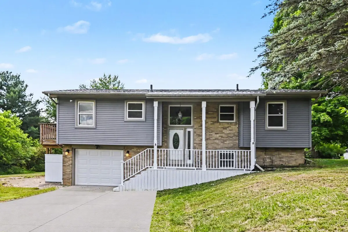 1077 Gidner Road, Charlotte, MI 48813 - #1