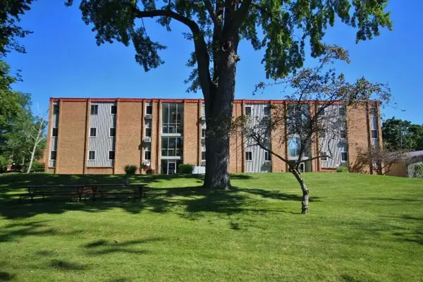 173 E Michigan Avenue #203B, Three Rivers, MI 49093