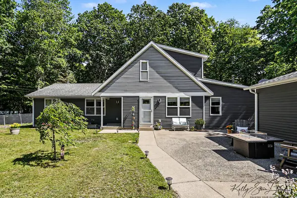 17566 Blue Star Memorial Highway, South Haven, MI 49090