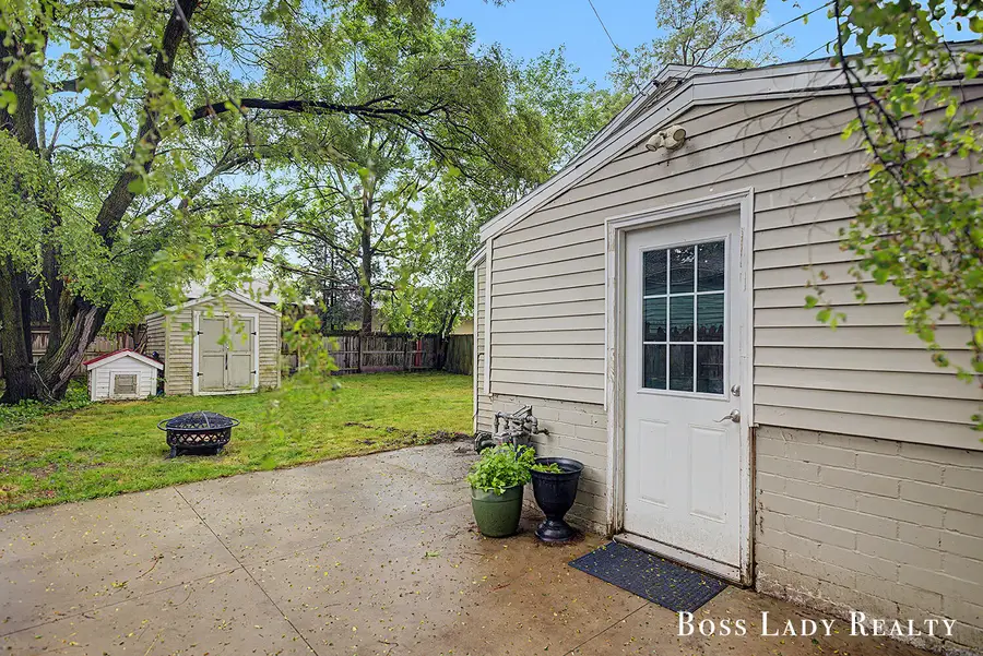 1220 Beechwood Street Ne, Grand Rapids, MI 49505 - #3