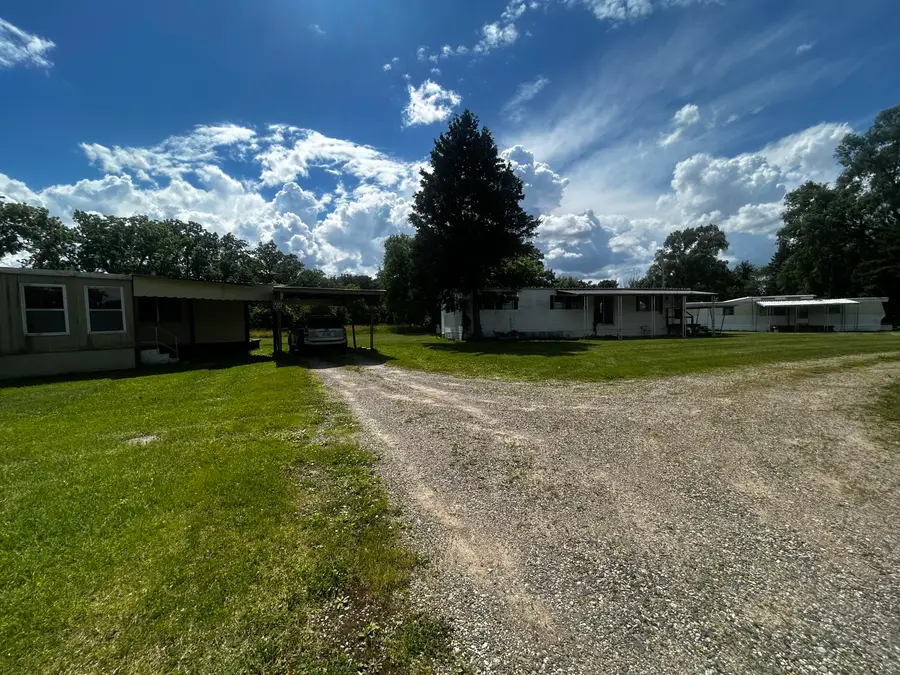 10924 E Grand River Avenue, Portland, MI 48875 - #2