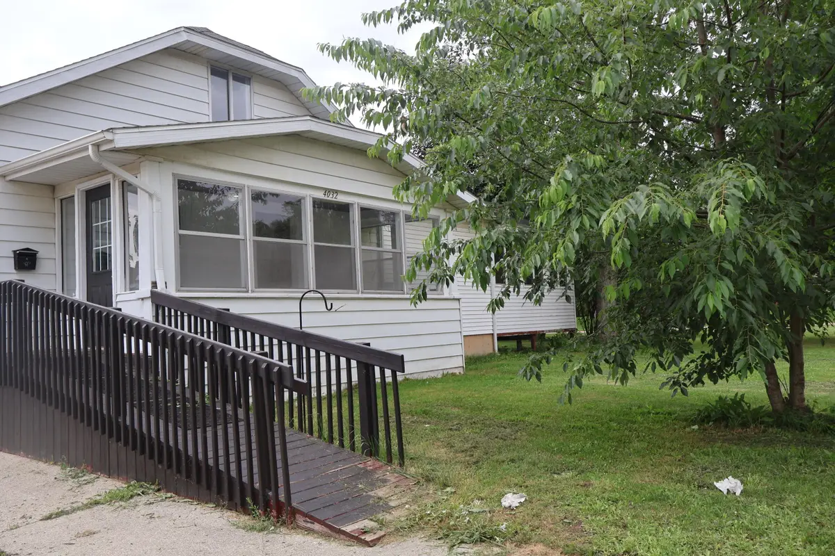 4032 Richmond Street Nw, Grand Rapids, MI 49534 - #1