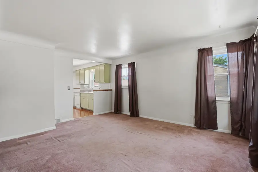 35843 Rewa Street, Clinton Township, MI 48035 - #3