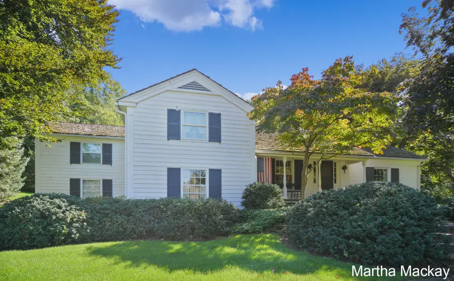 140 Krause Street Ne, Rockford, MI 49341 - #3