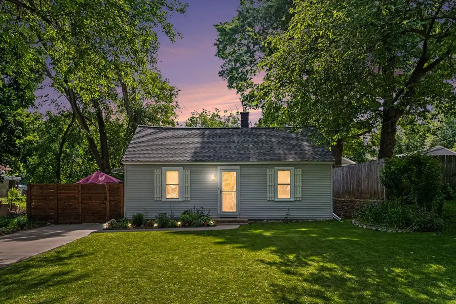 2628 Longstreet Avenue Sw, Wyoming, MI 49509 - #2