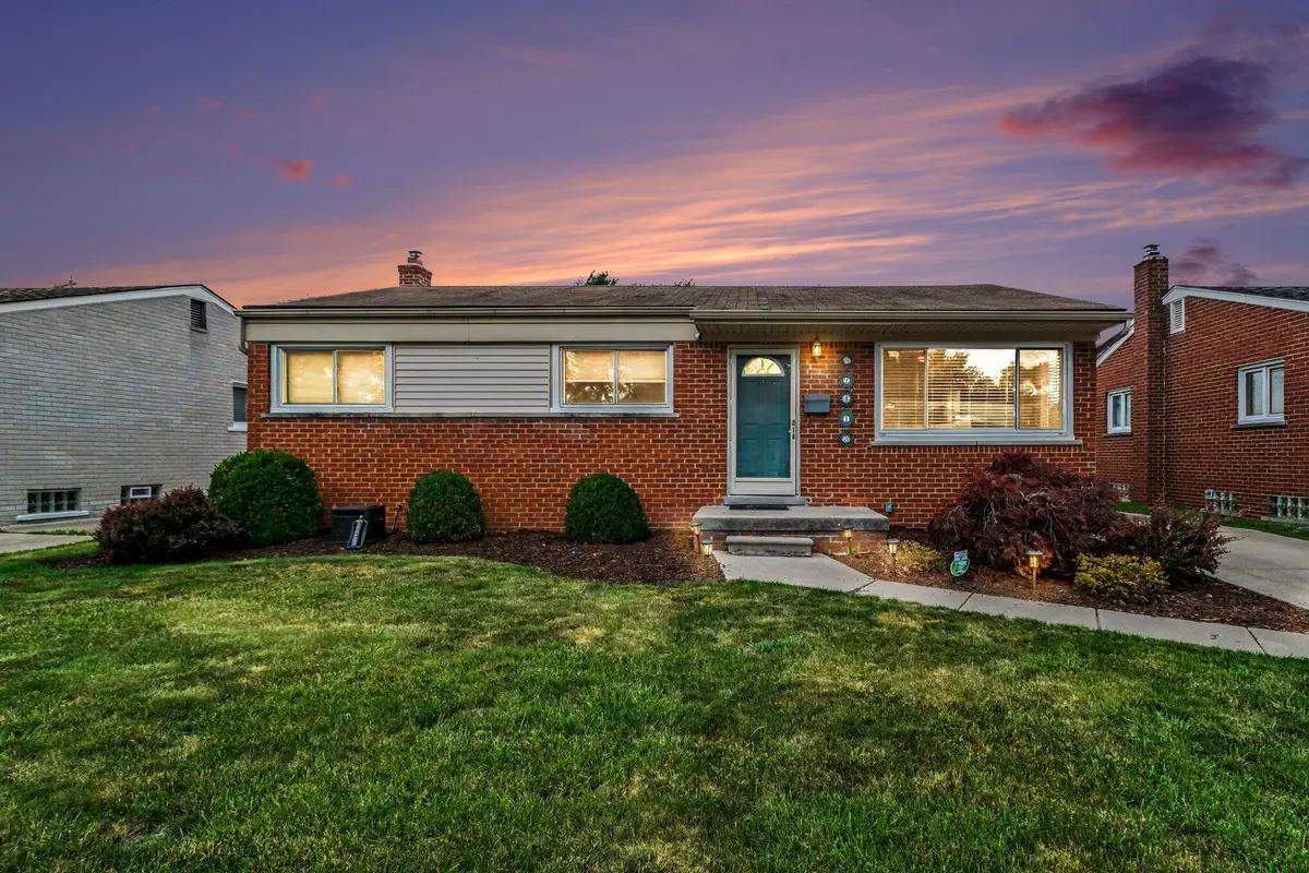 32413 Greenlawn Street, Saint Clair Shores, MI 48082 - #1