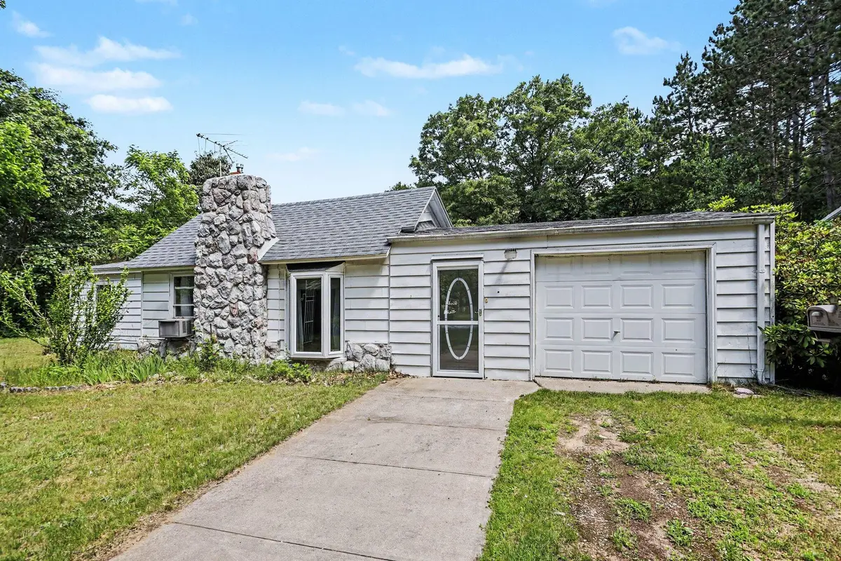 5385 E C Avenue, Richland, MI 49083 - #1