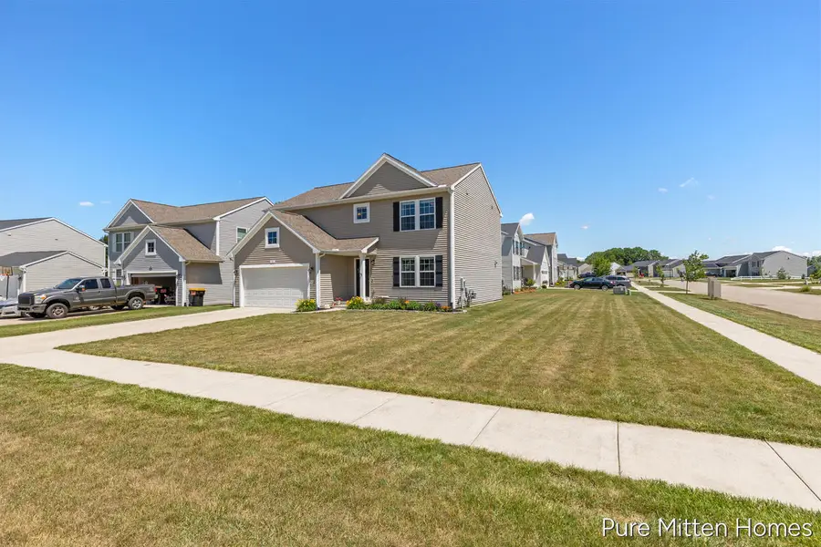 301 Wagonwheel Court Ne, Cedar Springs, MI 49319 - #3