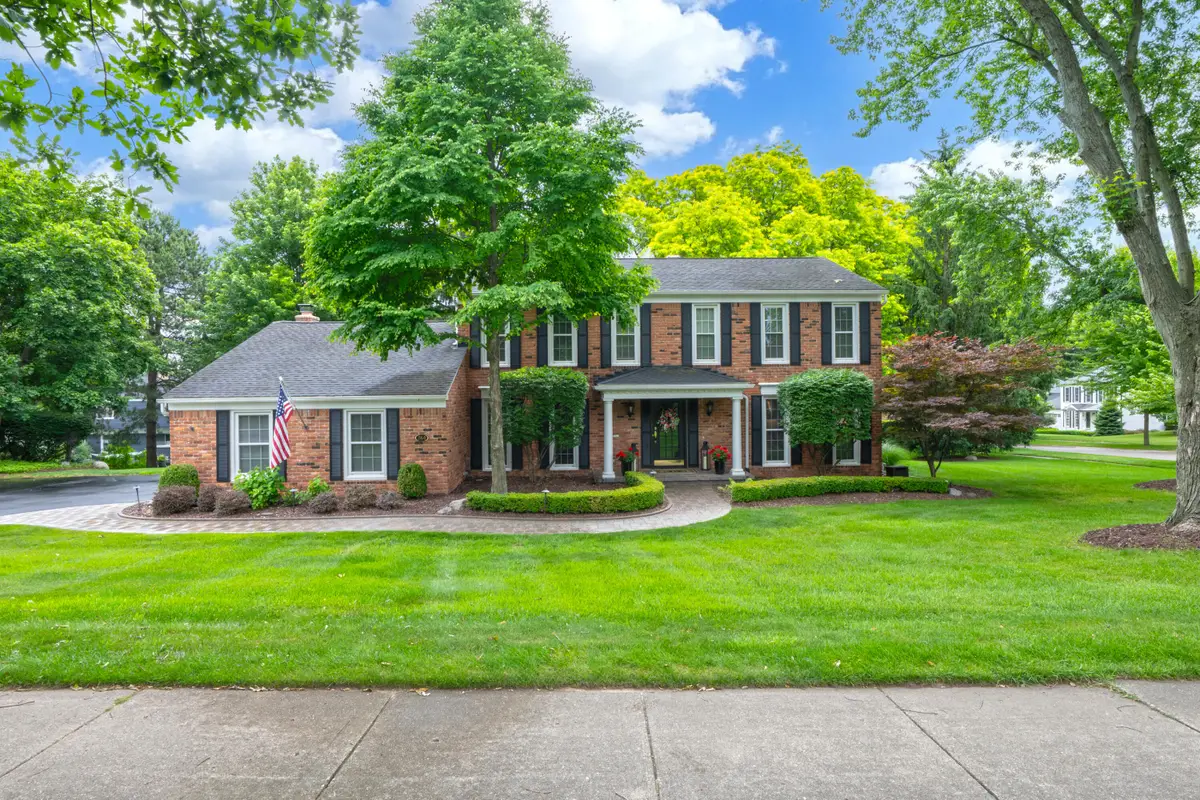 864 Great Oaks Boulevard, Rochester, MI 48307 - #1