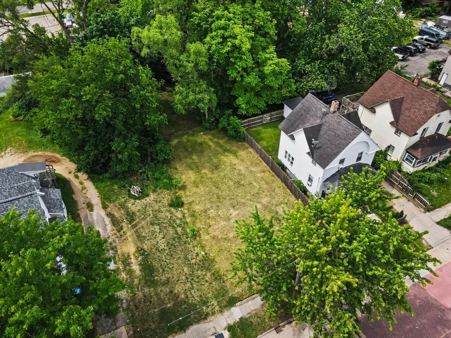 1016 E Vine Street, Kalamazoo, MI 49001 - #3