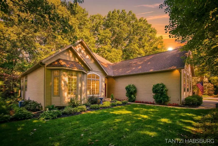466 Trail Head Drive, Holland, MI 49424 - #2