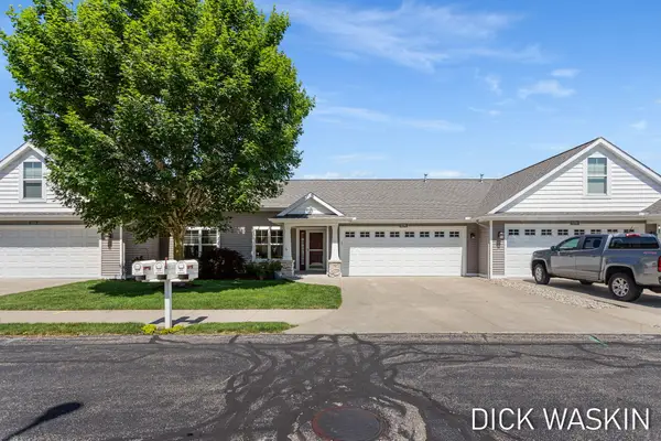 1276 Prestwick Drive, Holland, MI 49423