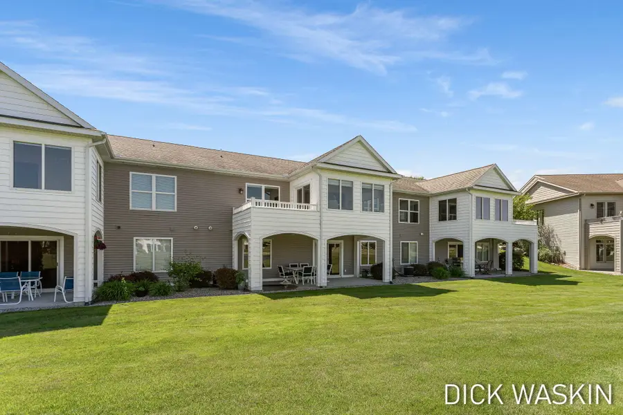 1276 Prestwick Drive, Holland, MI 49423 - #3