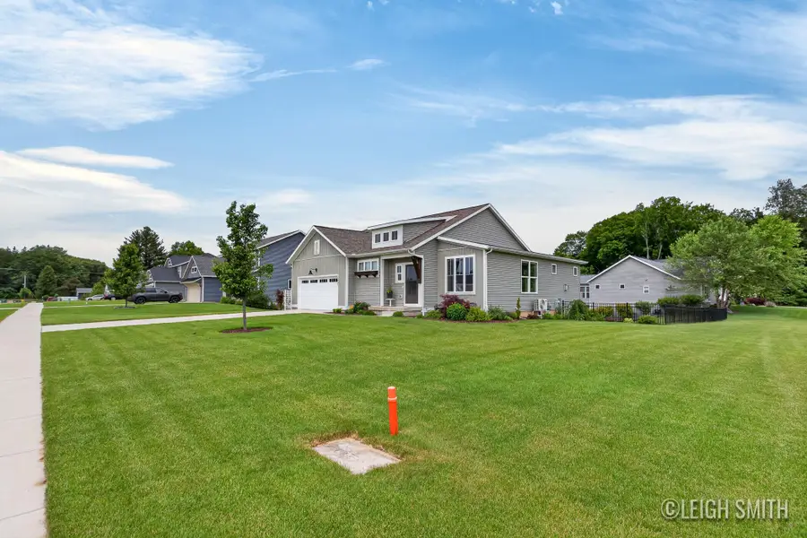 5901 Lynn Drive, Allendale, MI 49401 - #3