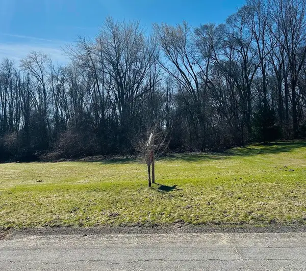 2430 Crest Haven Boulevard #12, Berrien Springs, MI 49103