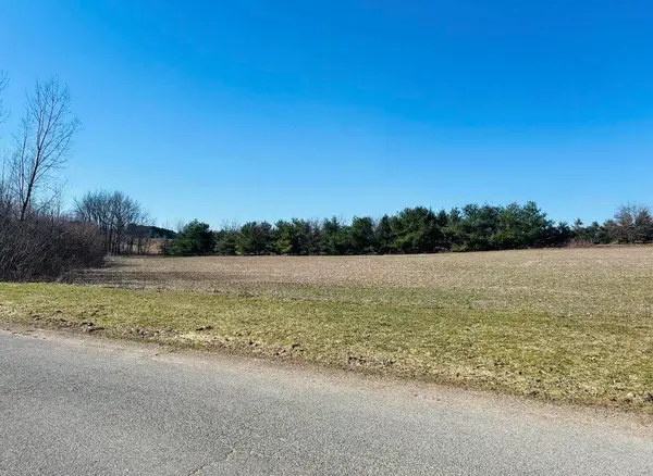 7816 Amber Jam Way #36, Berrien Springs, MI 49103