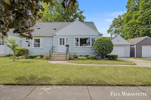1028 Dorroll Street Ne, Grand Rapids, MI 49505