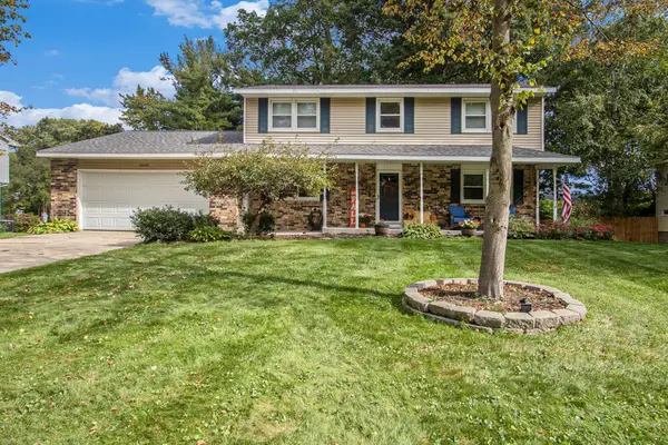 16242 Suffolk Drive, Spring Lake, MI 49456
