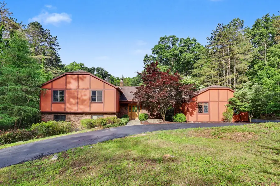 8735 Glen Nevis Road Ne, Ada, MI 49301 - #2
