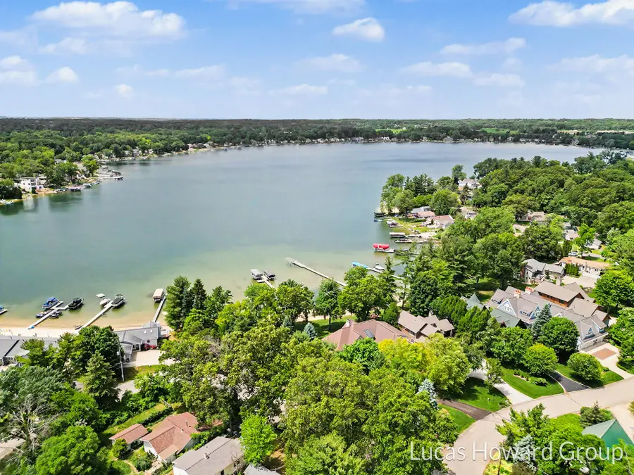 8750 Narnia Trail Ne, Rockford, MI 49341 - #2