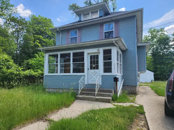 213 E High Street, Jackson, MI 49203