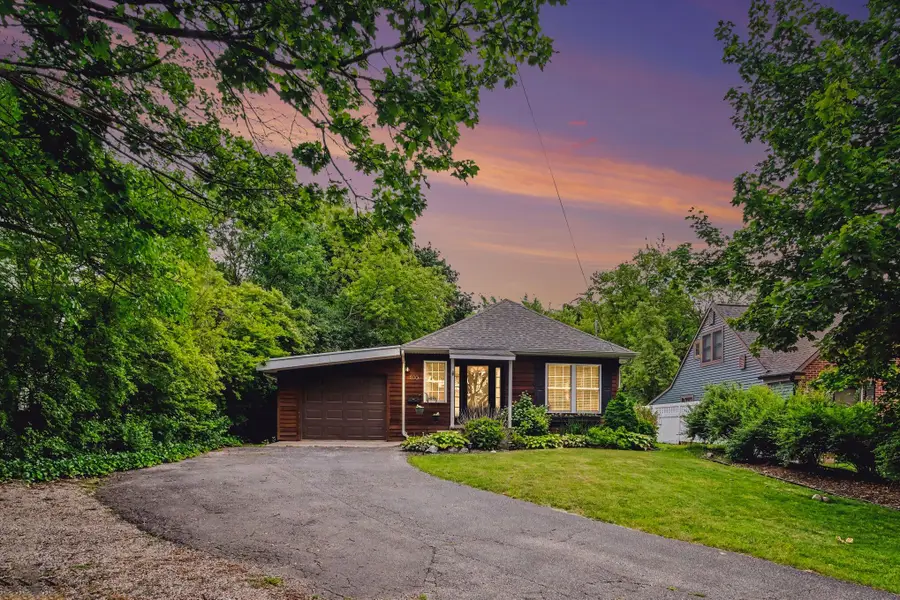 1100 Breton Road Se, East Grand Rapids, MI 49506 - #2