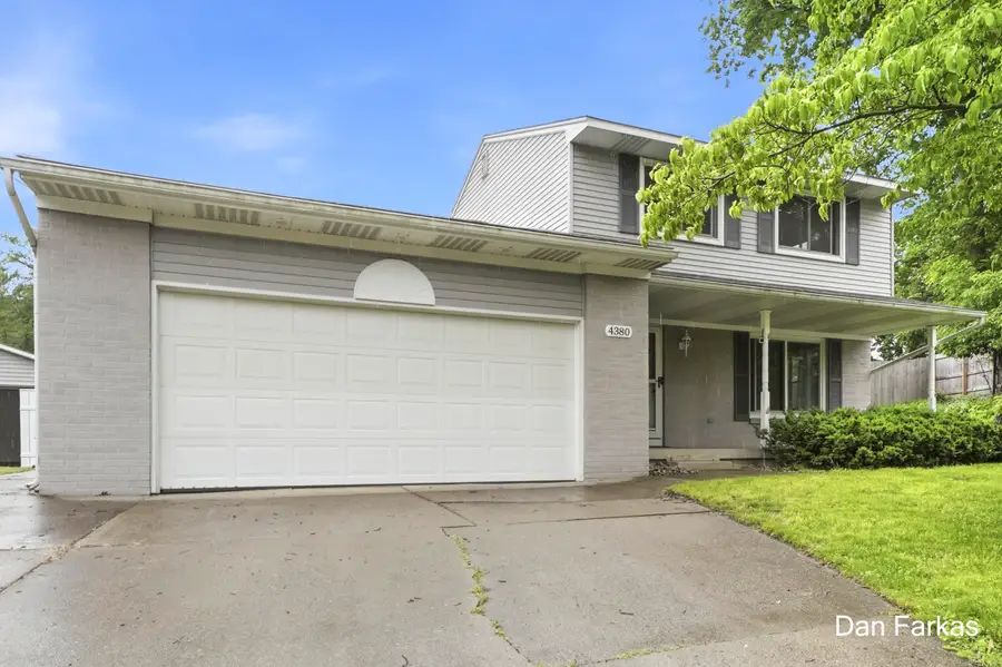 4380 Knickerbocker Court Sw, Wyoming, MI 49519 - #2