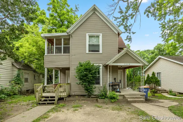 1559 Forrest Avenue Ne, Grand Rapids, MI 49505