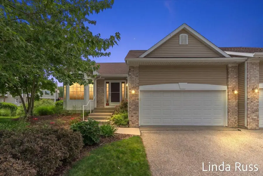3912 Pemberton Drive Se #45, Grand Rapids, MI 49508 - #2