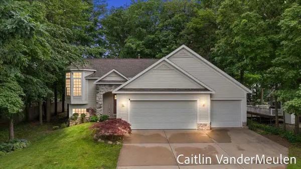 11035 Timberline Drive, Allendale, MI 49401