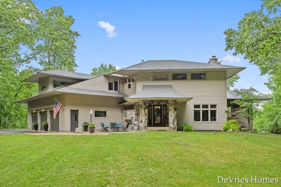 333 Fennessey Street Sw, Grand Rapids, MI 49534 - #2