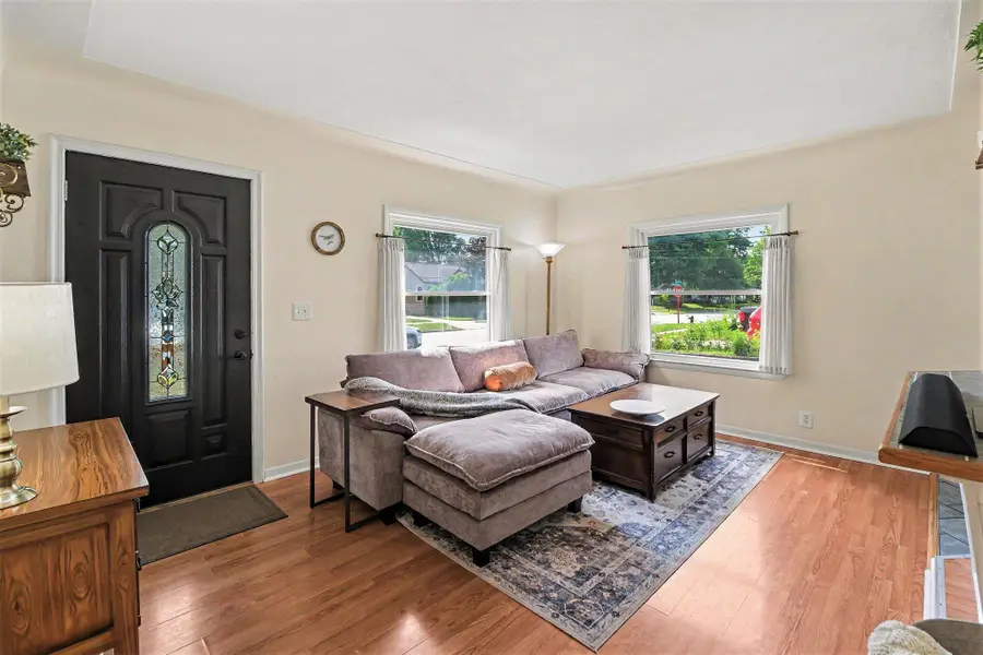 27623 Brettonwoods Street, Madison Heights, MI 48071 - #2