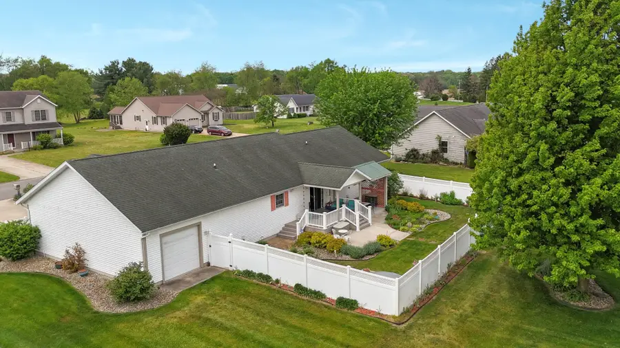 29390 Saddlebred Lane, Dowagiac, MI 49047 - #3