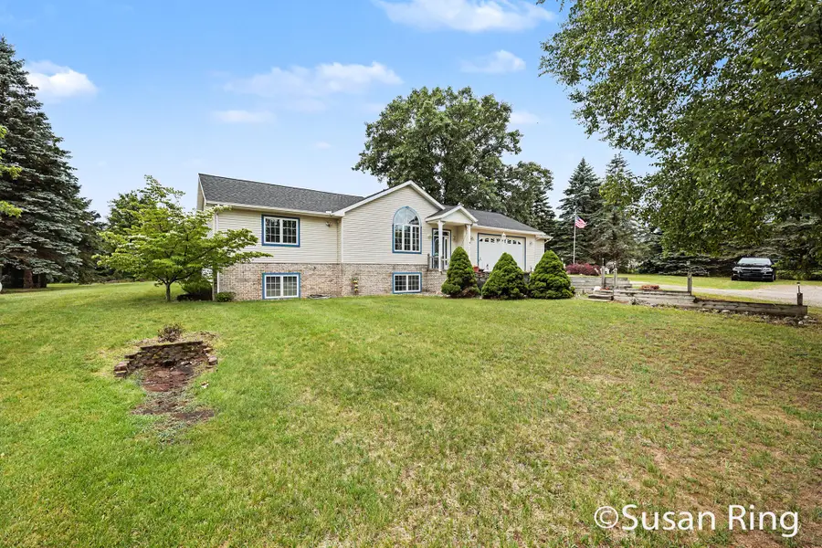 3454 Holland Lake, Sheridan, MI 48884 - #3