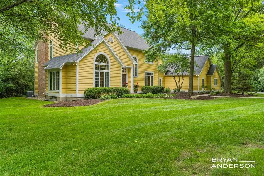 1015 Bradford Hollow Lane Ne, Grand Rapids, MI 49525 - #3