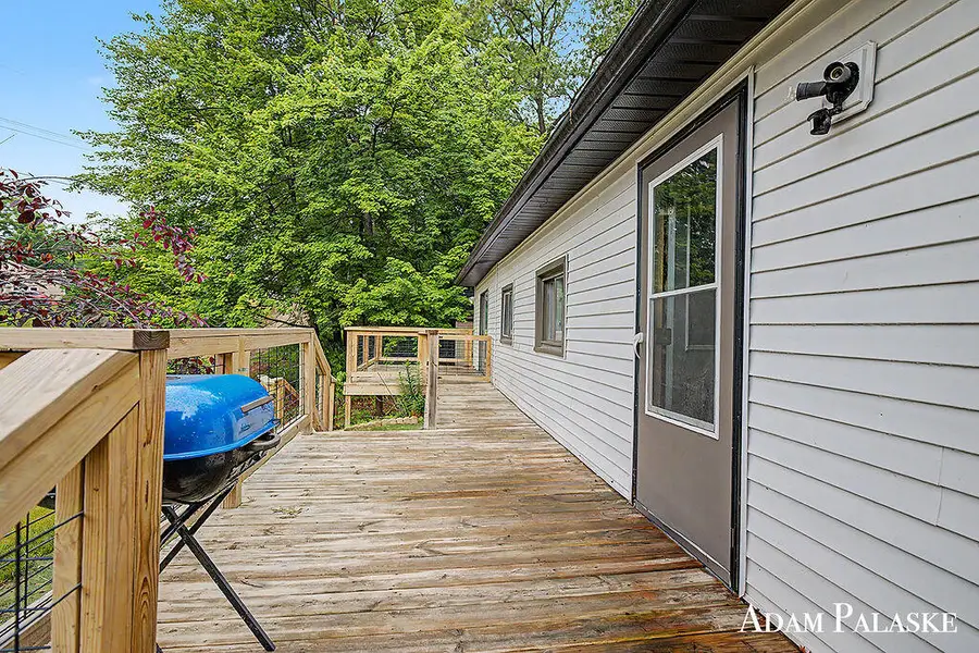 3542 Holiday Drive, Greenville, MI 48838 - #3