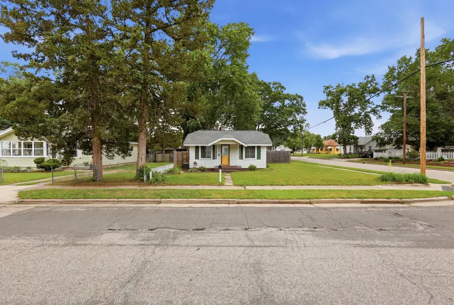 137 Holly Street Sw, Grand Rapids, MI 49548 - #3