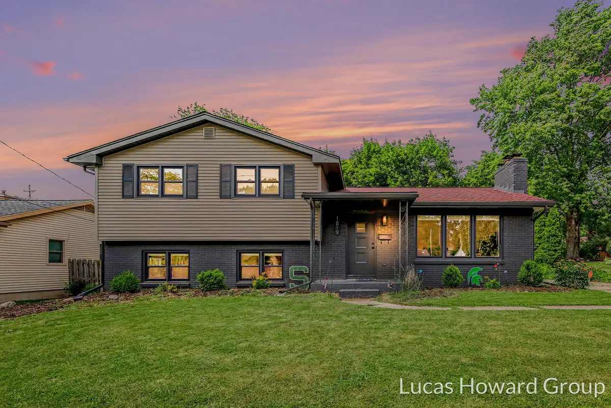 1819 Menominee Drive Se, Grand Rapids, MI 49506 - #1